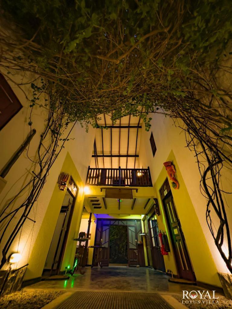 Royal Lotus Villa - Full Villa Rate Unawatuna Buitenkant foto