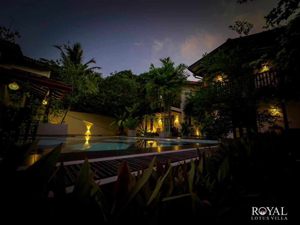 Royal Lotus Villa - Full Villa Rate Unawatuna Buitenkant foto