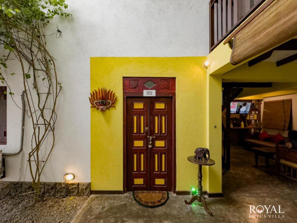 Royal Lotus Villa - Full Villa Rate Unawatuna Buitenkant foto
